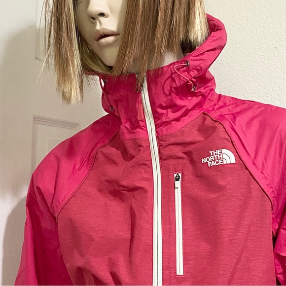 THE NORTH FACE Pink Red Dryvent Women’s Hooded Rain Jacket Size XS - Picture 5 of 16
